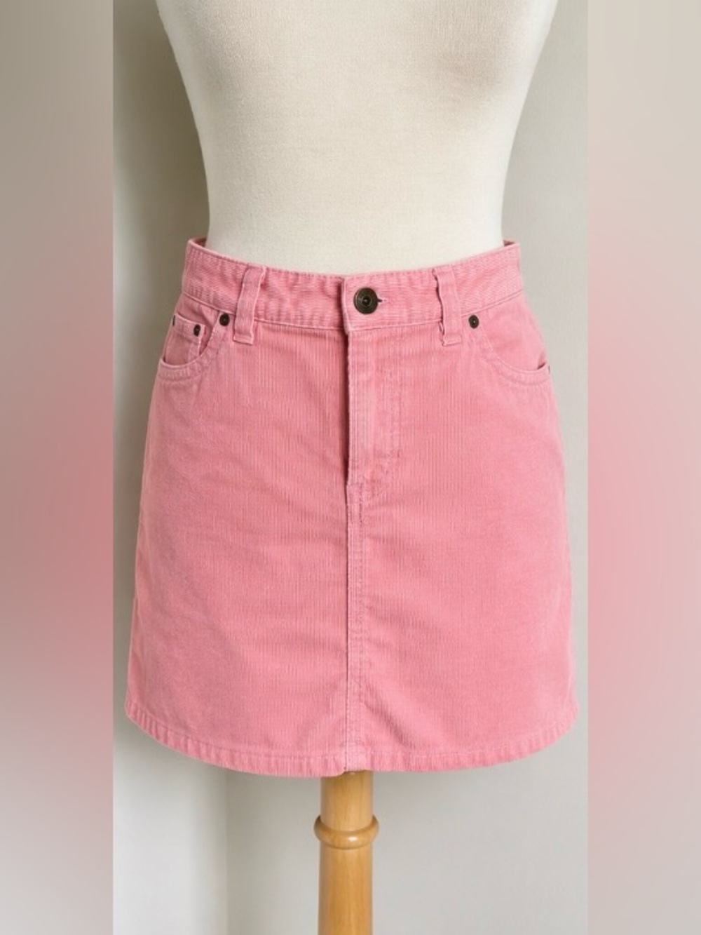 Vineyard Vines Pink Stretch Corduroy Mini Skirt Size 6